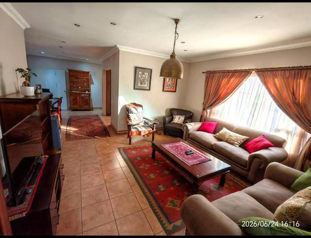 3 BEDROOM PROPERTY TO RENT IN ELDORAIGNE